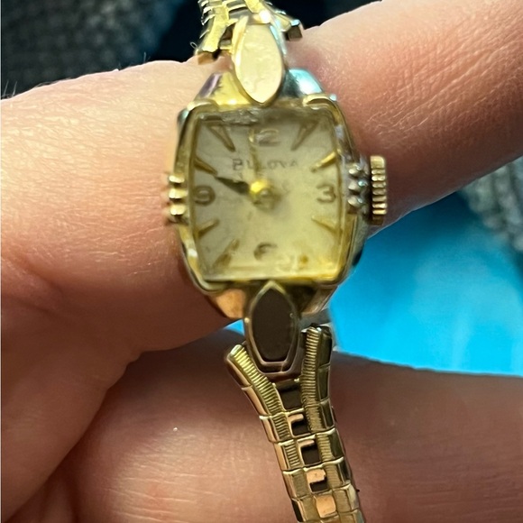 Vintage 1952 Bulova L2 manual winding ladies watch 10kt gold filled - Picture 3 of 8